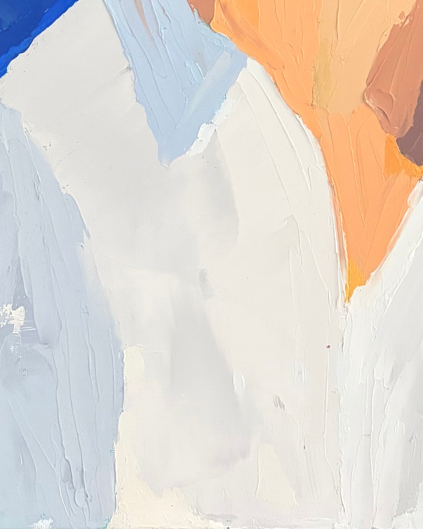Zoomed in section of a painting of a man wearing a hat and white shirt against a bright blue background (his white shirt)